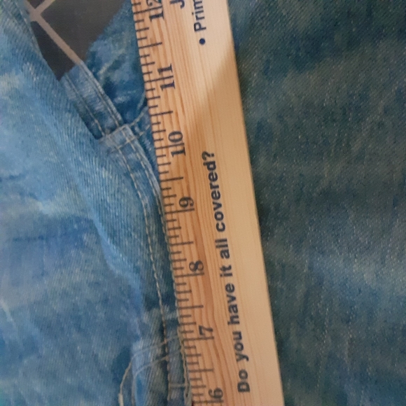 Lady TR RENOVATION Size Large Distressed Super Sexy Girl Capris - Picture 13 of 13